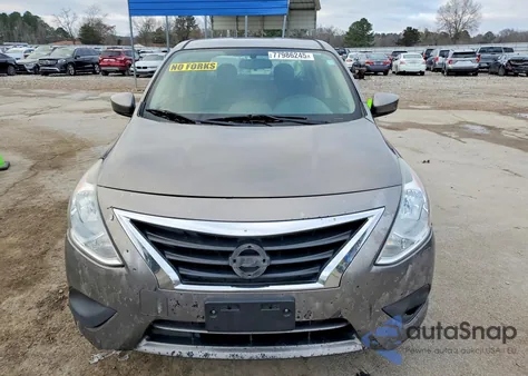 2016 Nissan Versa S z USA, uszkodzony, nr VIN 3N1CN7AP4GL870482